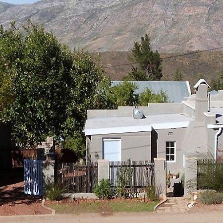 Cosy 6 Person Cottage With Mountain View Barrydale Exterior photo